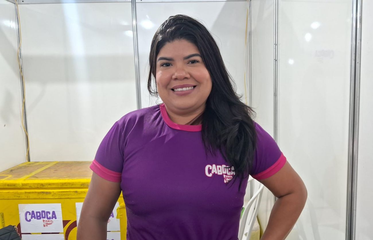 Naana Luz, de 32 anos, é gerente do empreendimento 'Caboca Drinks'
