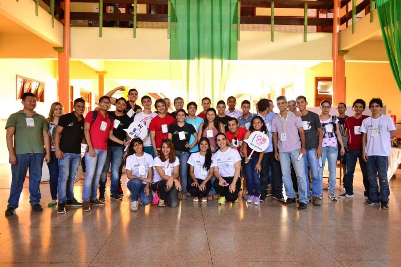 Alunos do curso de engenharia química da Ueap