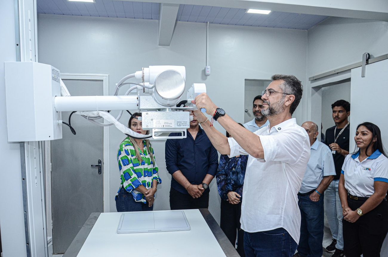 Governador Clécio Luís conheceu os equipamentos do novo hospital