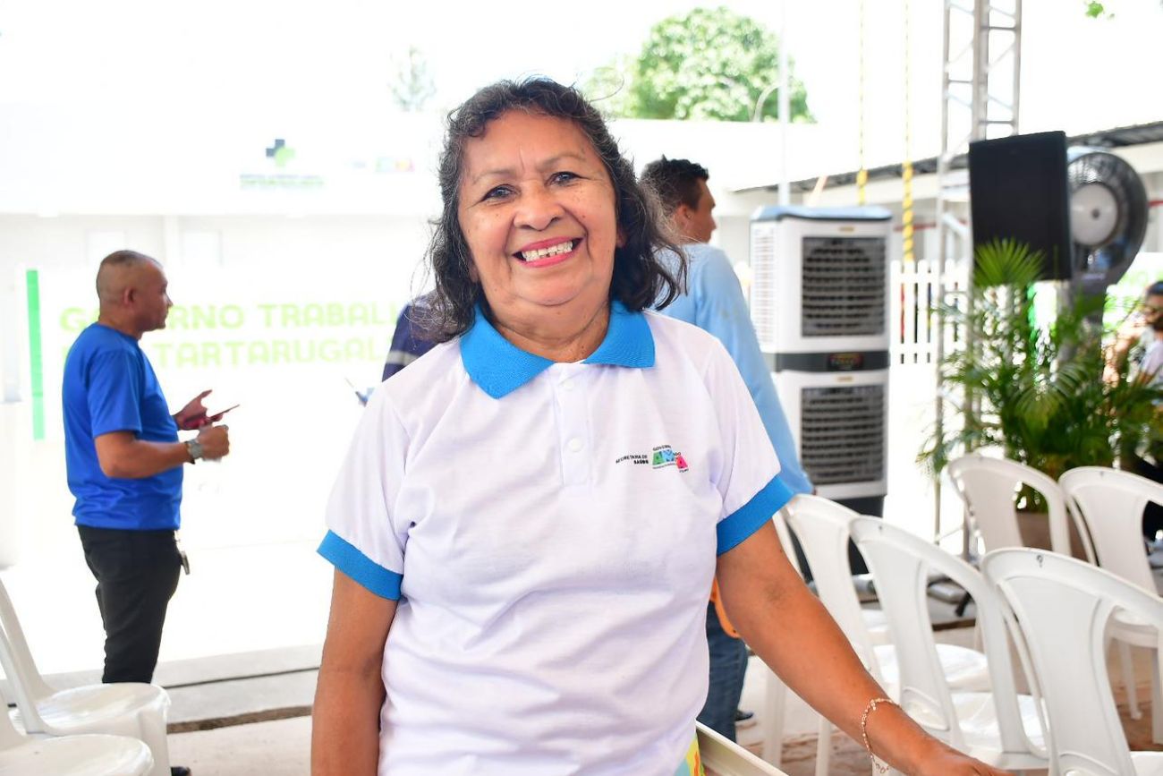 Joana D’arc Barbosa, de 69 anos, técnica em laboratório do Hospital "Maria Odete Parize", em Tartarugalzinho