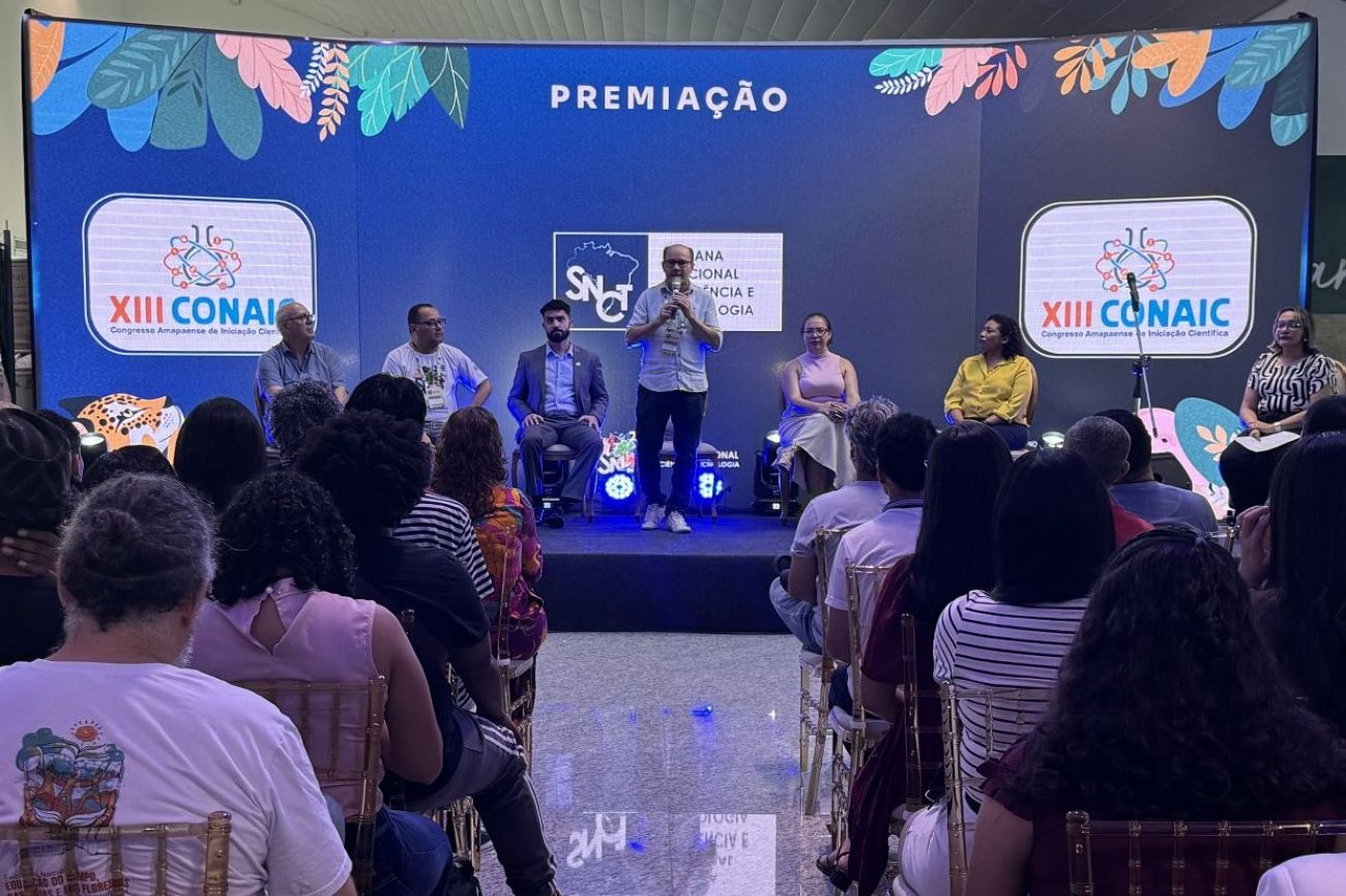 Com apoio do Governo do Estado, estudantes de iniciação científica foram premiados em congresso científico