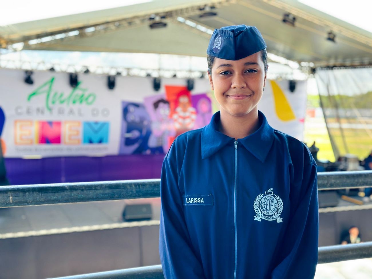 Larissa Vasque, de 17 anos, estuda na Escola Estadual de Gestão Compartilhada Igarapé da Fortaleza