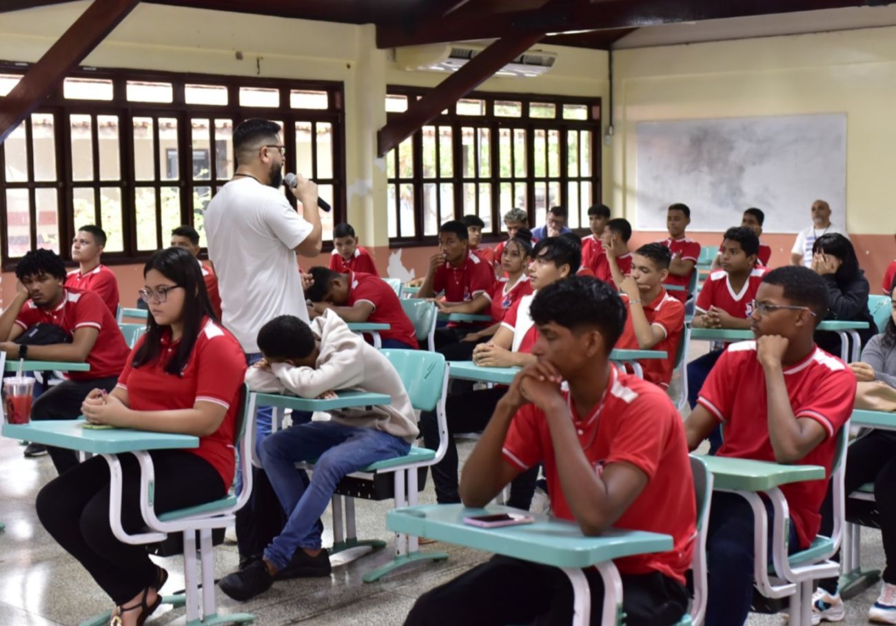 Censo reúne dados para planejamento escolar do Governo do Estado