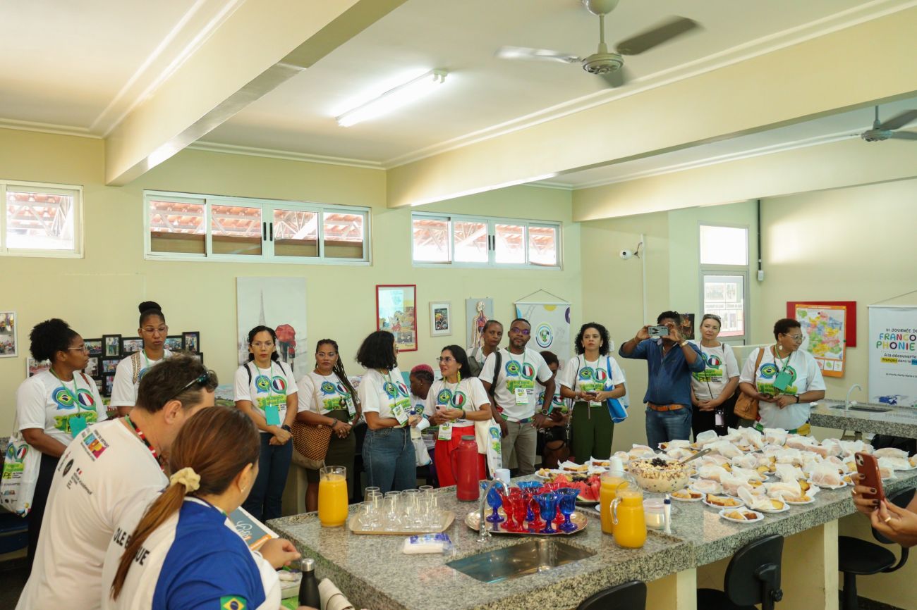 Colaboração binacional explorou instituições com diferentes perfis educacionais