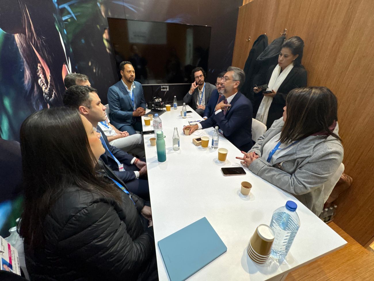 Governador Clécio Luís dialoga com o TikTok na COP29, no Azerbaijão