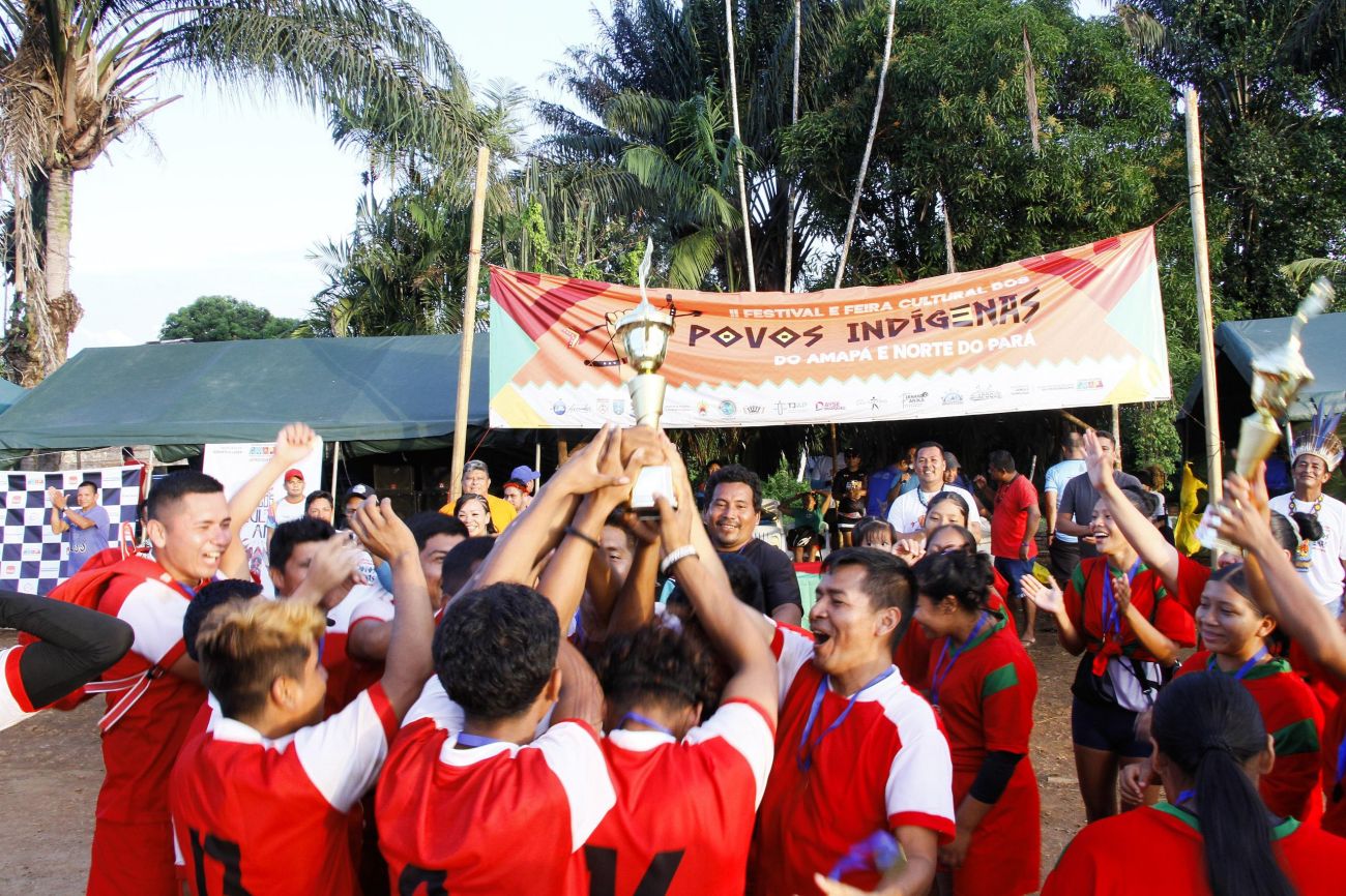 Povo Karipuna participou com outras oito etnias nos Jogos Interculturais Indígenas, em Oiapoque