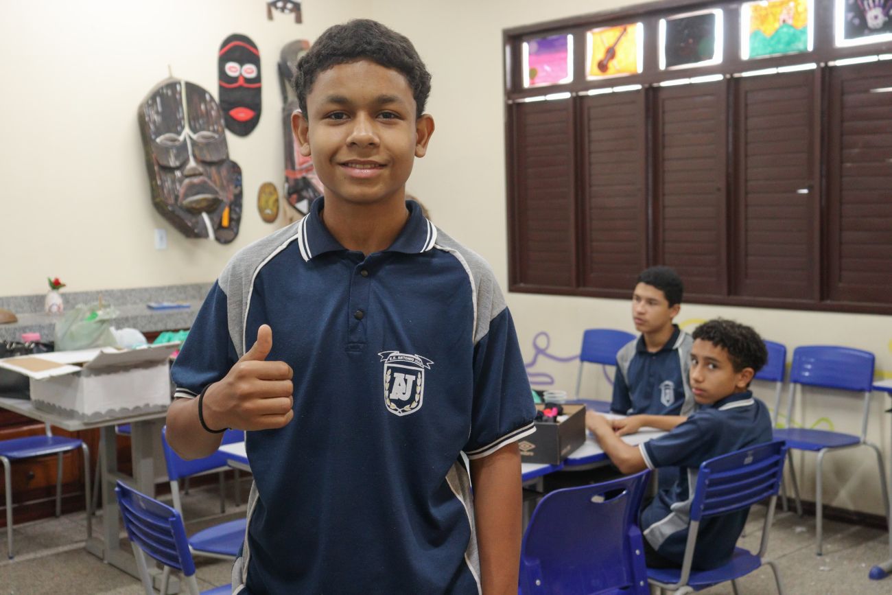 Allan Pimentel estuda no 8° ano do ensino fundamental