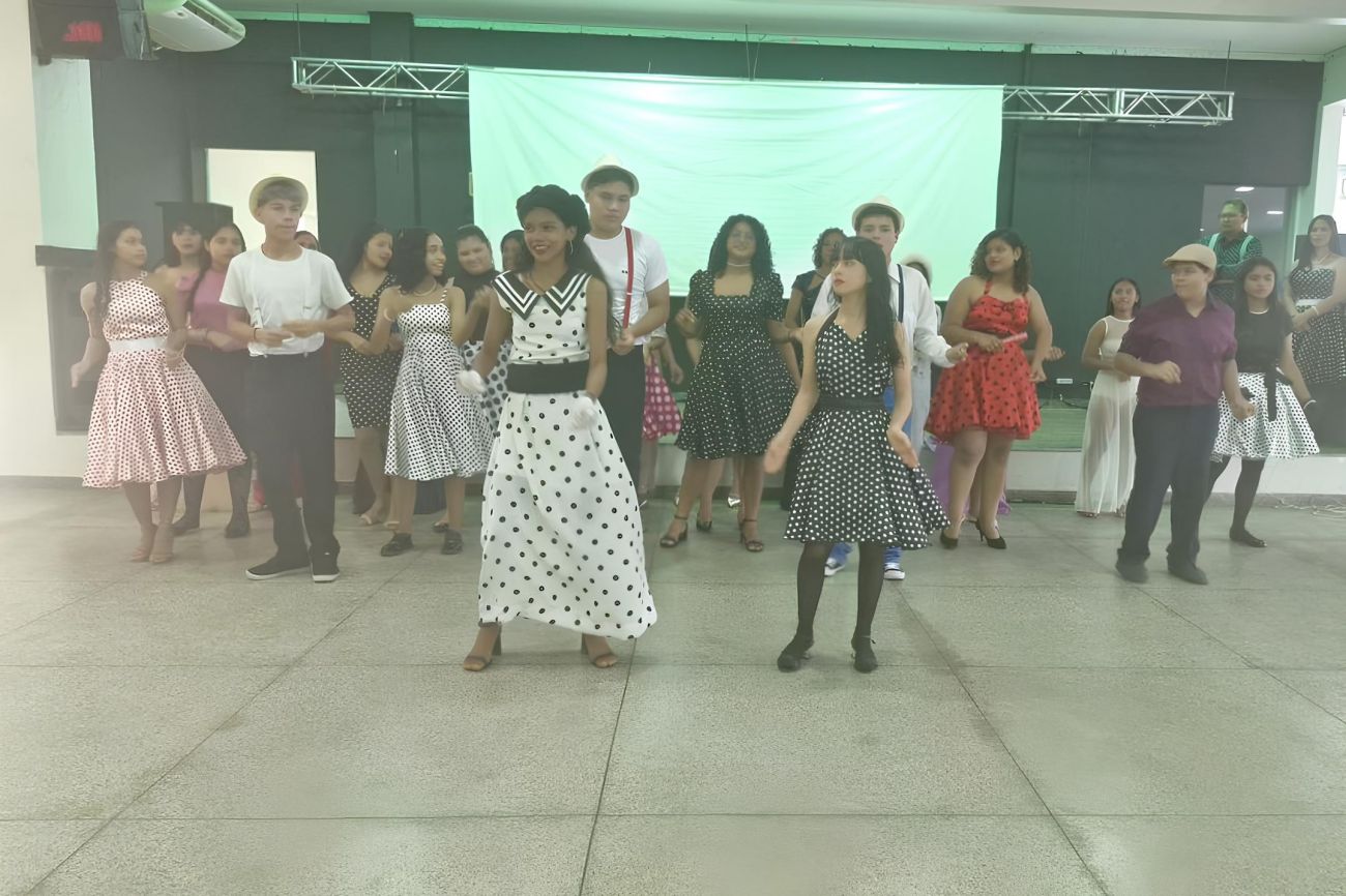A programação teve apresentações artísticas de dança, teatro e música