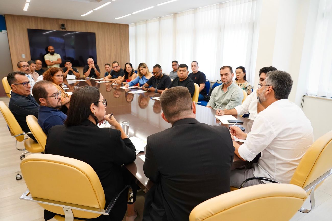 Diálogo e empenho buscam garantir a valorização dos servidores públicos do Amapá