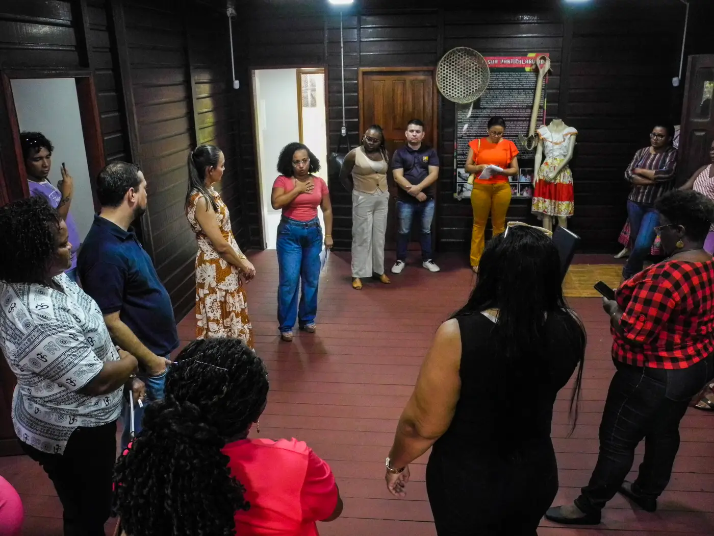Reuniões entre associações, comunidade e o Governo do Amapá discutem o uso do Centro Cultural do Curiaú