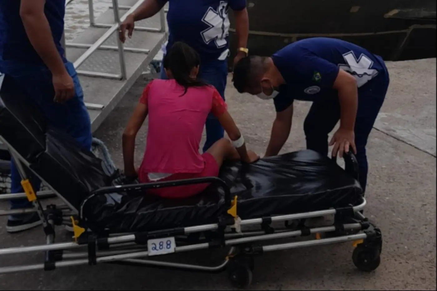 Paciente precisou do serviço de transporte do HE para pegar a embarcação de volta ao Afuá, onde mora