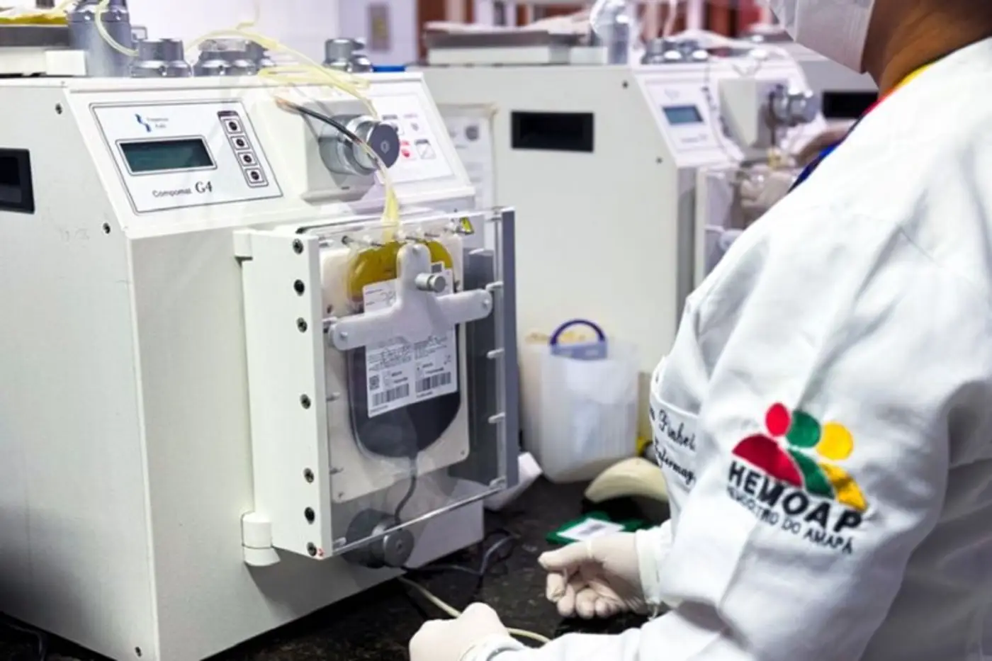 Cada bolsa, com aproximadamente 450 ml de sangue, pode salvar até quatro vidas