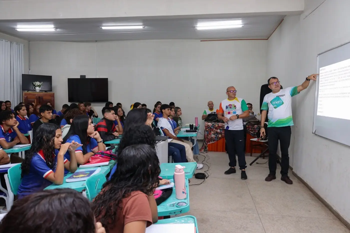Aulas da Central do Enem iniciaram nesta quarta-feira, 26
