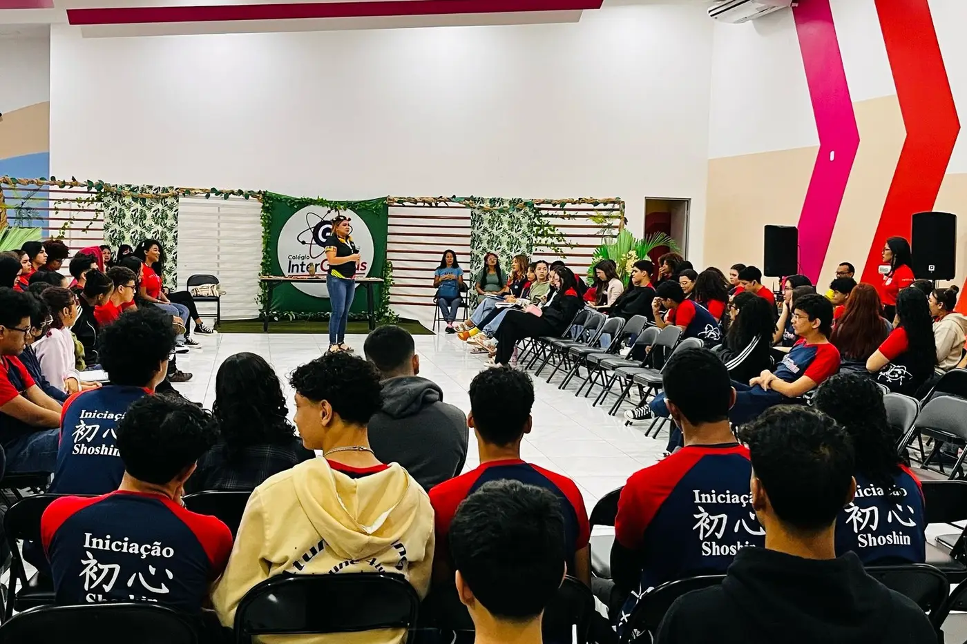 Foi evidenciado a importância do fortalecimento e avanços na socioeducação, respeitando os aspectos identitários culturais dos povos indígenas do Amapá e Norte do Pará