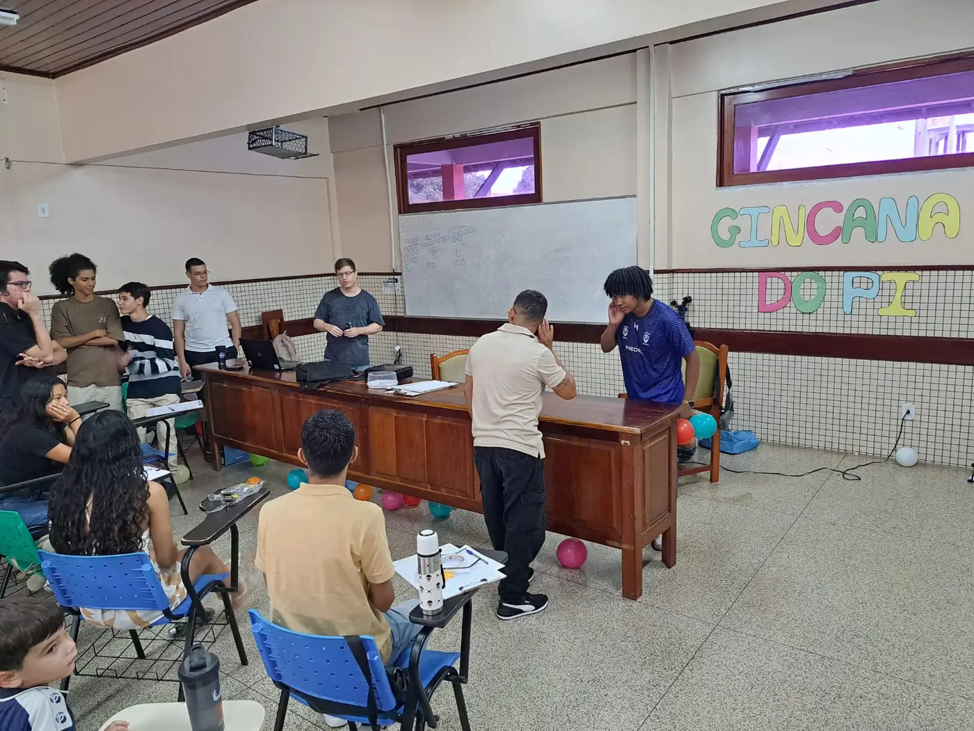 Dia Internacional da Matemática também contou com uma gincana com perguntas e respostas sobre a disciplina
