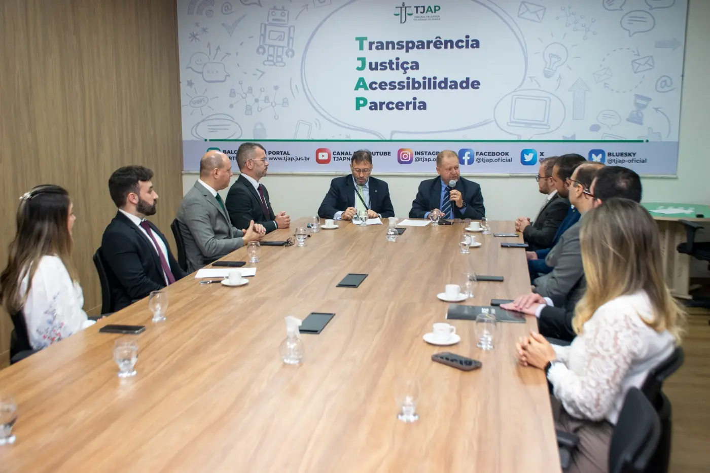 Assinatura prevê a implantação de comitê como resposta às demandas por melhorias nas condições de encarceramento