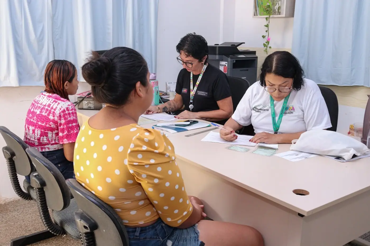 Famílias residentes do Conjunto Vila dos Oliveiras podem cadastrar crianças e adolescentes em idade escolar até sexta-feira, 28