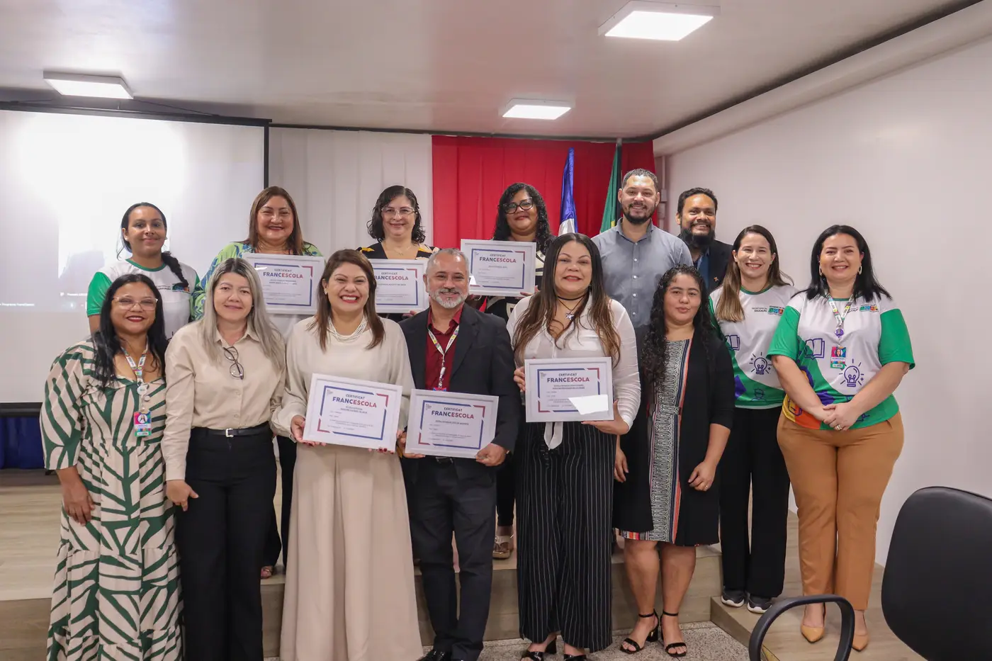 Programa ’Francescola’ expande ensino bilíngue para seis escolas no Amapá