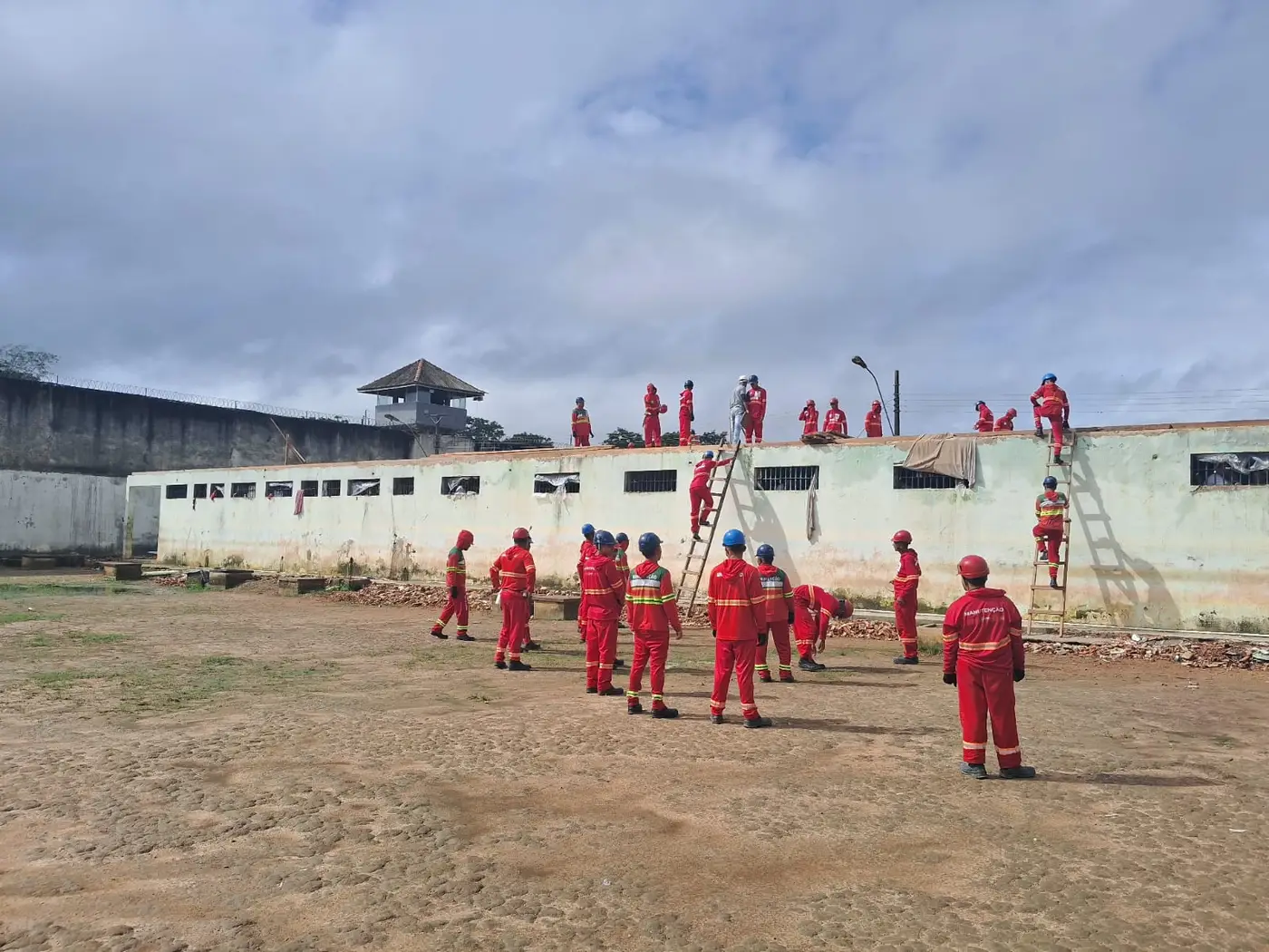 De acordo com a direção do Iapen, 50 custodiados estão contratados para a realização das obras