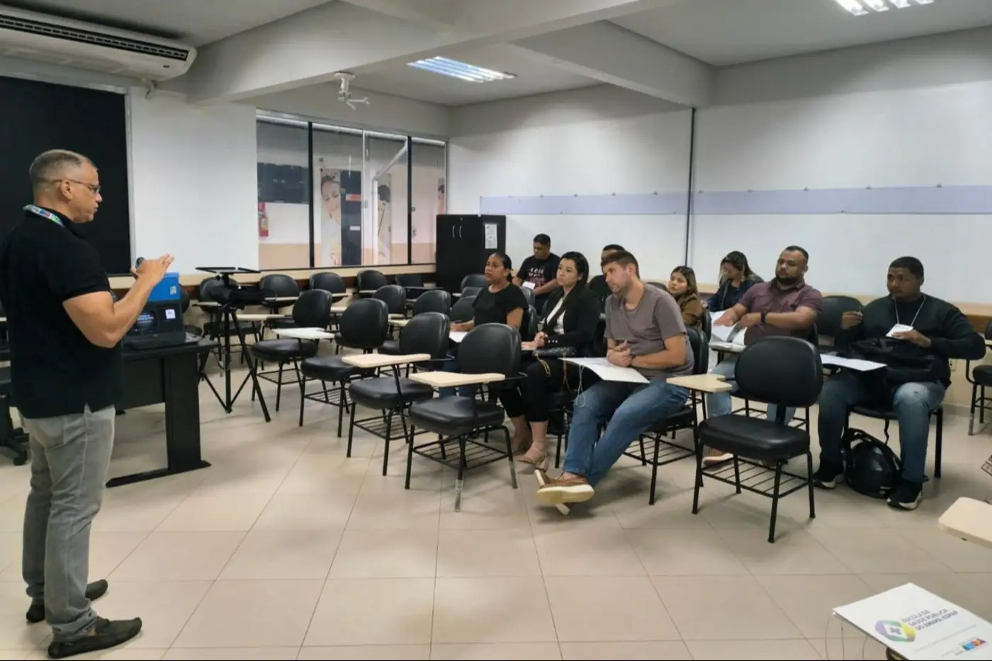 As capacitações são coordenadas pela Escola de Saúde Pública do Amapá, vinculada à Secretaria de Estado da Saúde (Sesa)