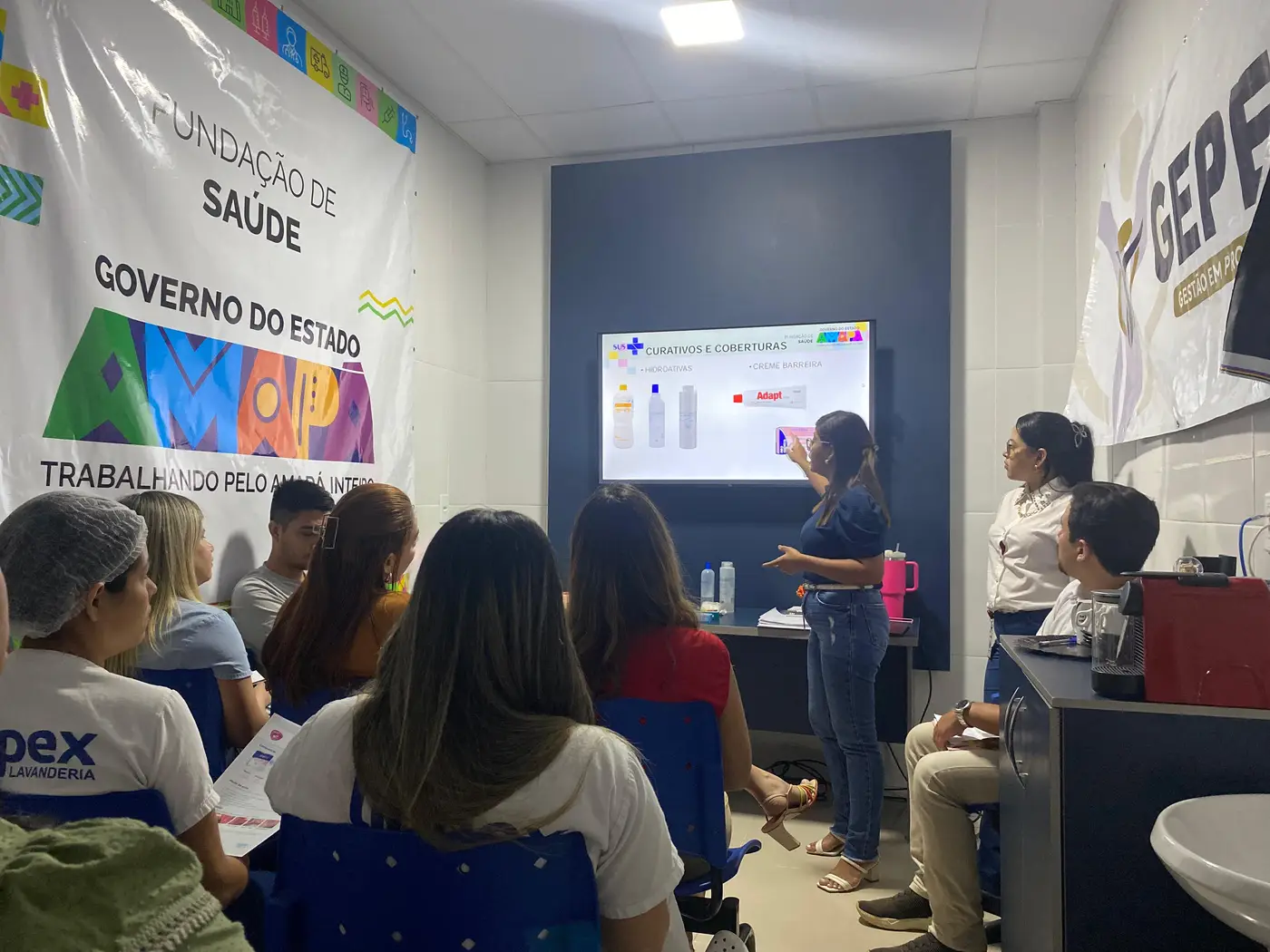 Capacitação teve foco na avaliação, tratamento de feridas e uso de coberturas