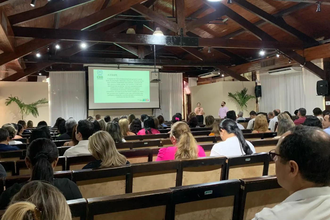 Odontólogos e equipe técnica de Saúde Bucal do Governo do Amapá alinharam ações para 2025