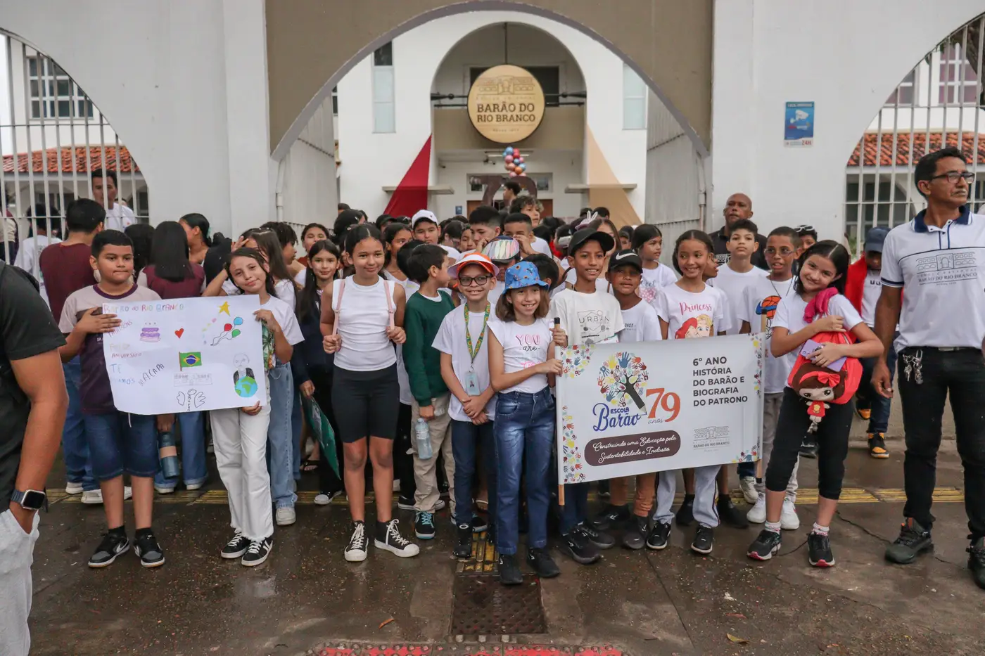 A caminhada percorreu a Av. FAB e as ruas Cândido Mendes e São José