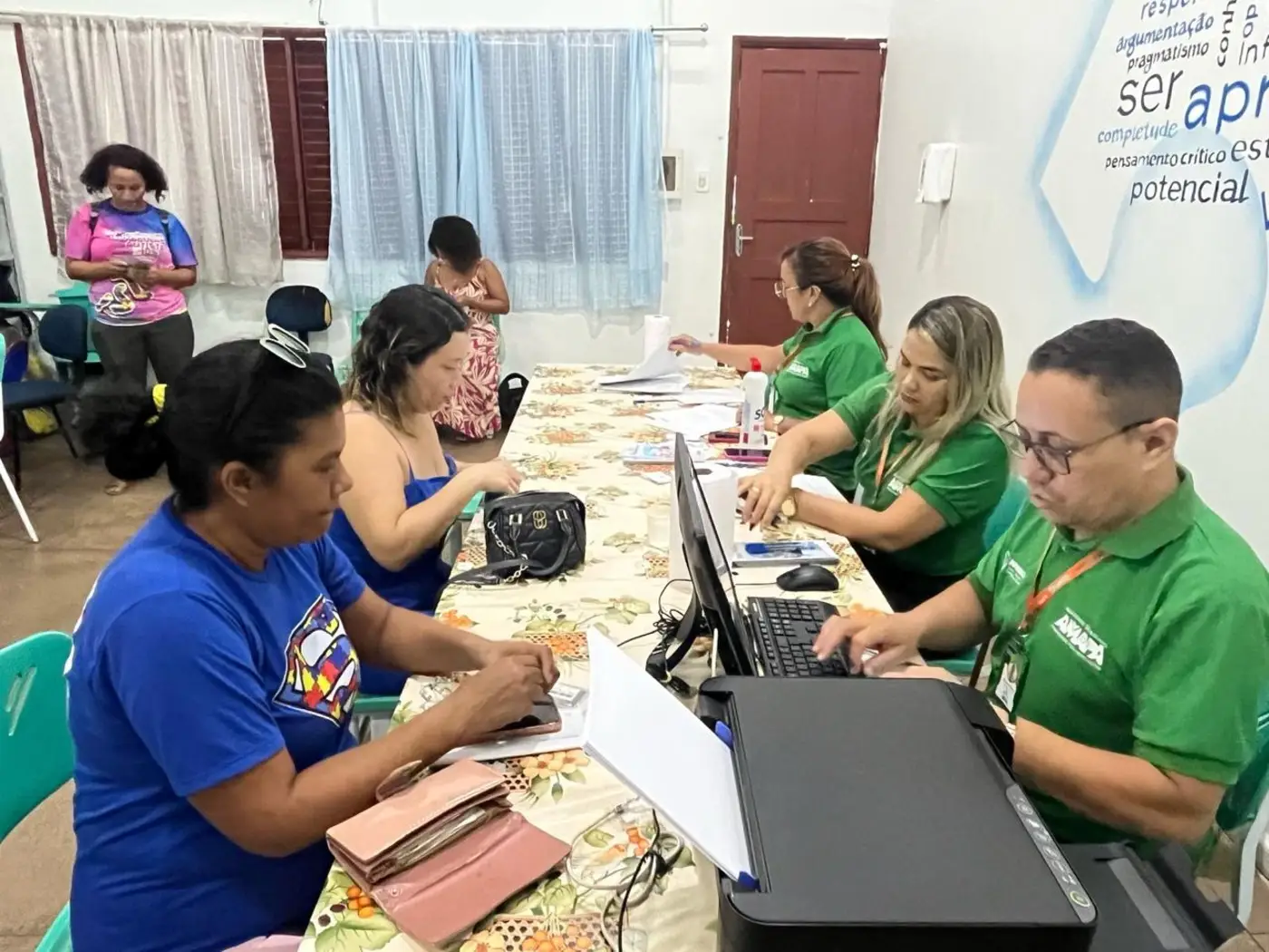 Serviços são gratuitos e estão em todas as unidades do Sistema Super Fácil