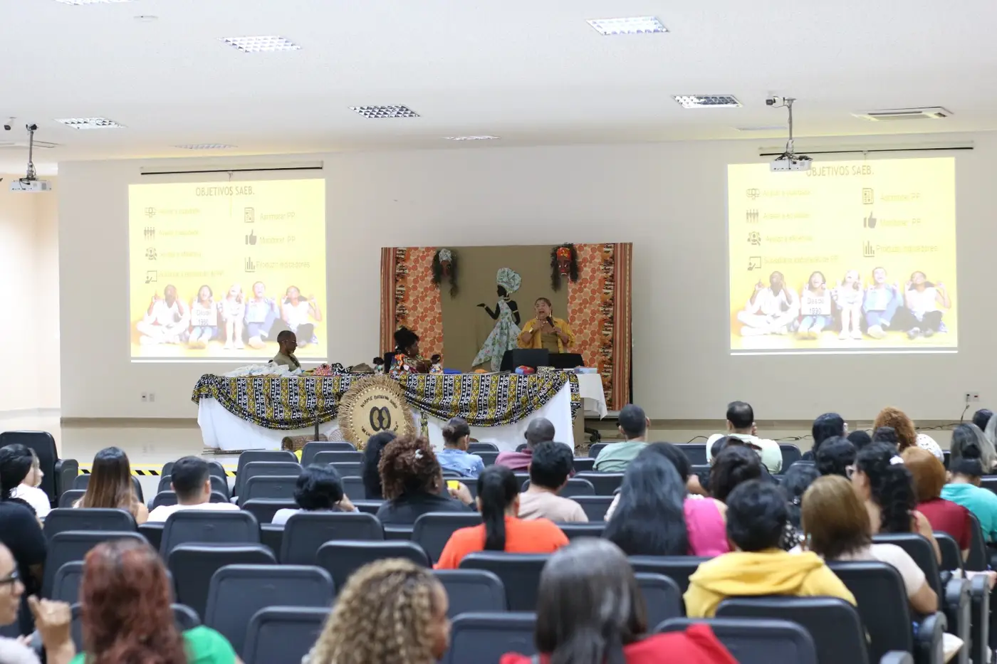 Capacitação busca melhorar desempenho das escolas na avaliação, base para o cálculo do Índice de Desenvolvimento da Educação Básica (Ideb)
