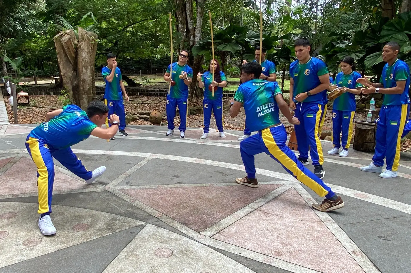 Com apoio do Governo do Amapá, a equipe formada por mais de 12 capoeiristas realiza os últimos treinos antes de embarcar