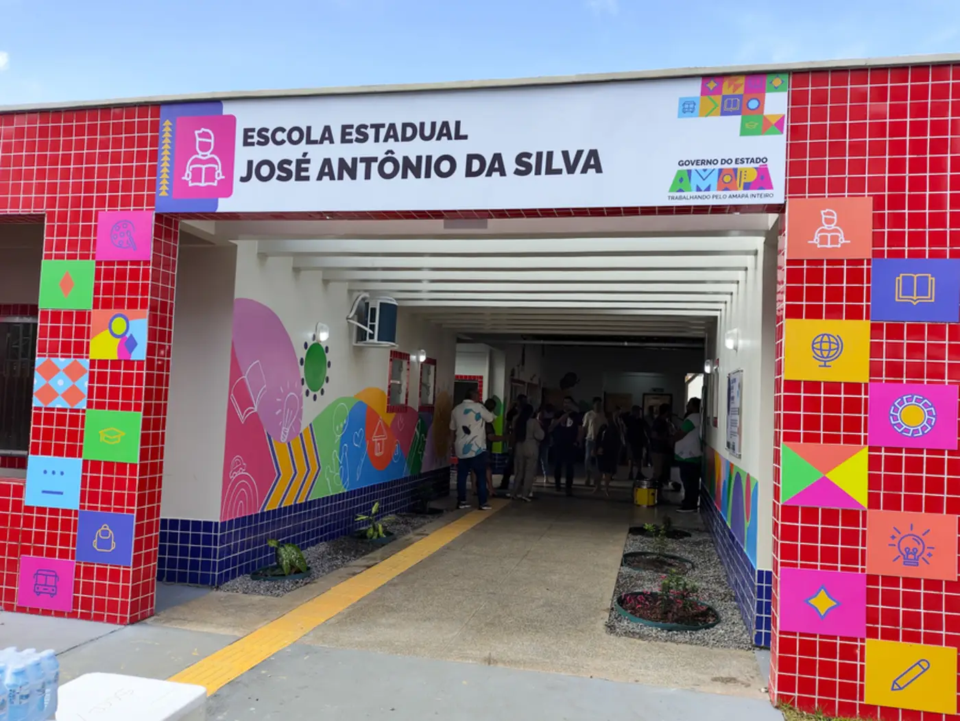 Escola localizada no Residencial Vila dos Oliveiras, na Zona Sul de Macapá, é a 21ª entregue pelo Governo do Amapá