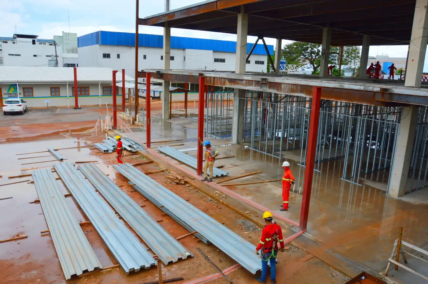 As obras realizadas pelo Governo do Estado contribuem para o aumento do número de vagas de trabalho