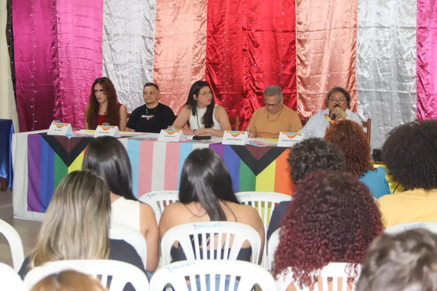 O evento celebra o mês do orgulho LGBTQIA+
