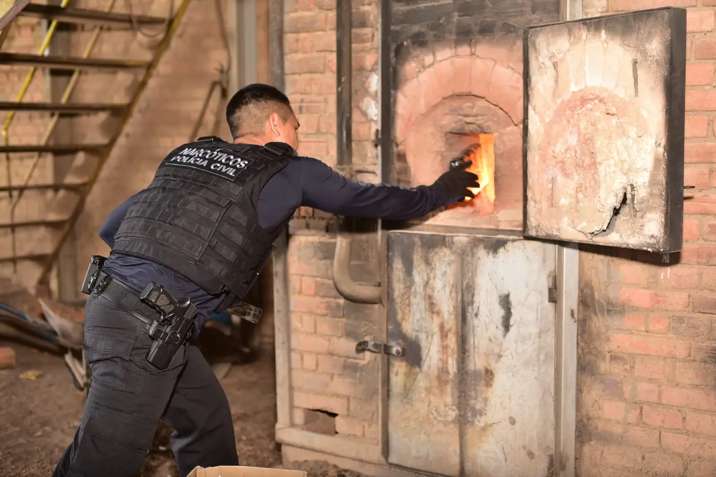 Cerca de uma tonelada de entorpecentes foi incinerada no Dia Nacional de Combate ao Tráfico de Drogas