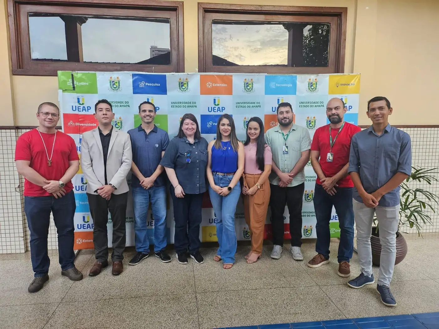 Equipe de pesquisadores da Ueap