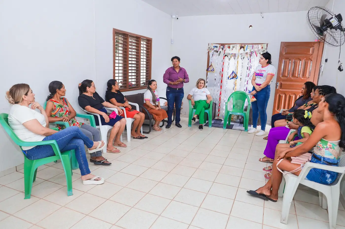Equipe da Secretaria de Estado de Políticas para Mulheres (SEPM) integrou a ação do Cram em Mazagão