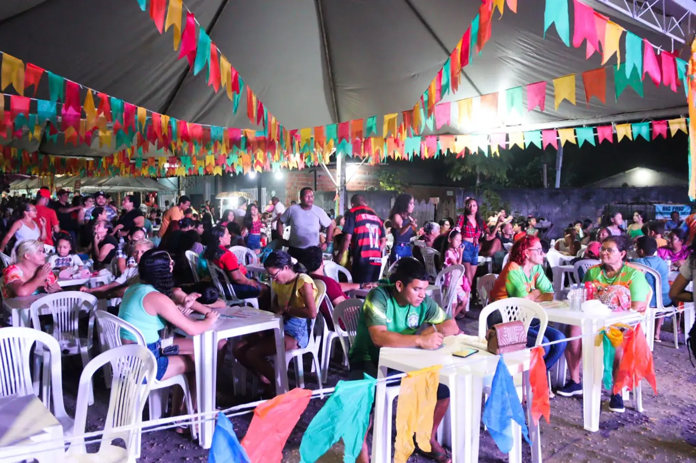Programação reuniu moradores do bairro e de todos os arredores