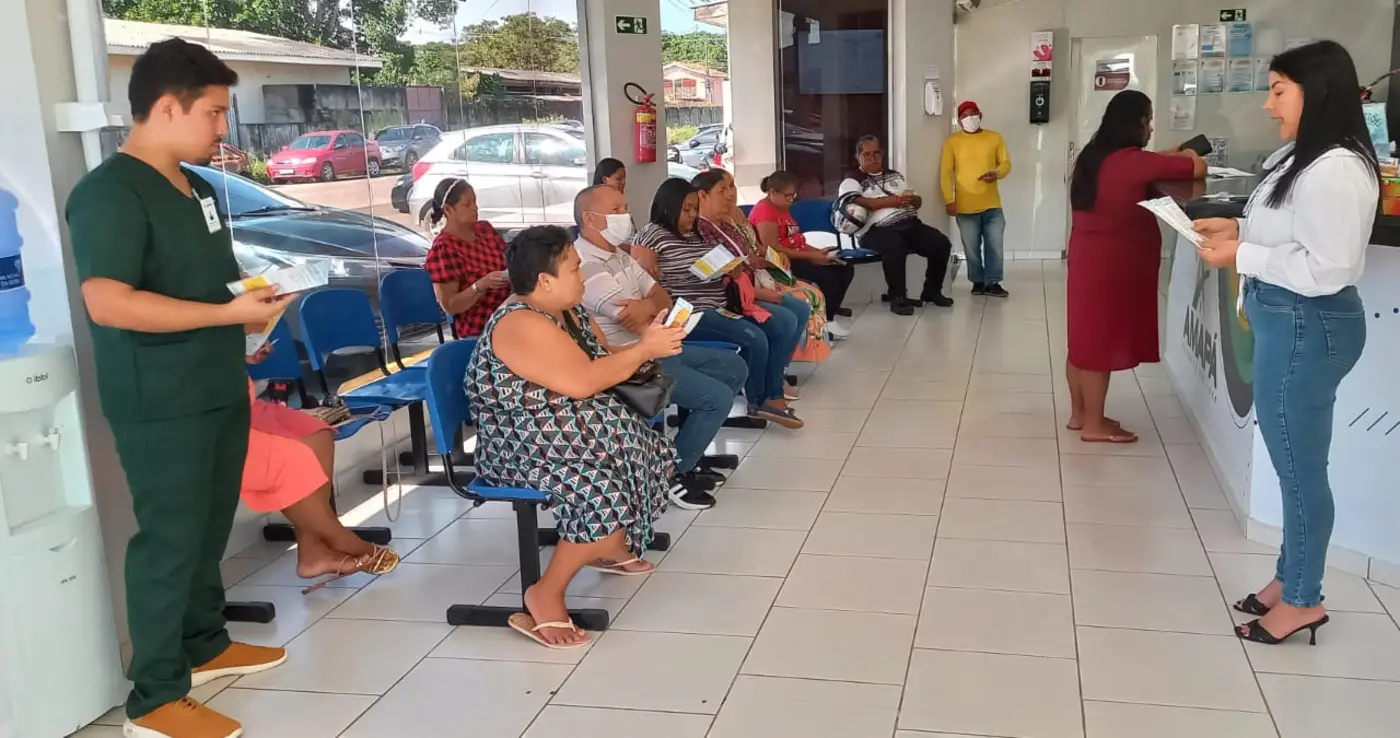 Mobilização educativa voltada a pacientes, acompanhantes e colaboradores