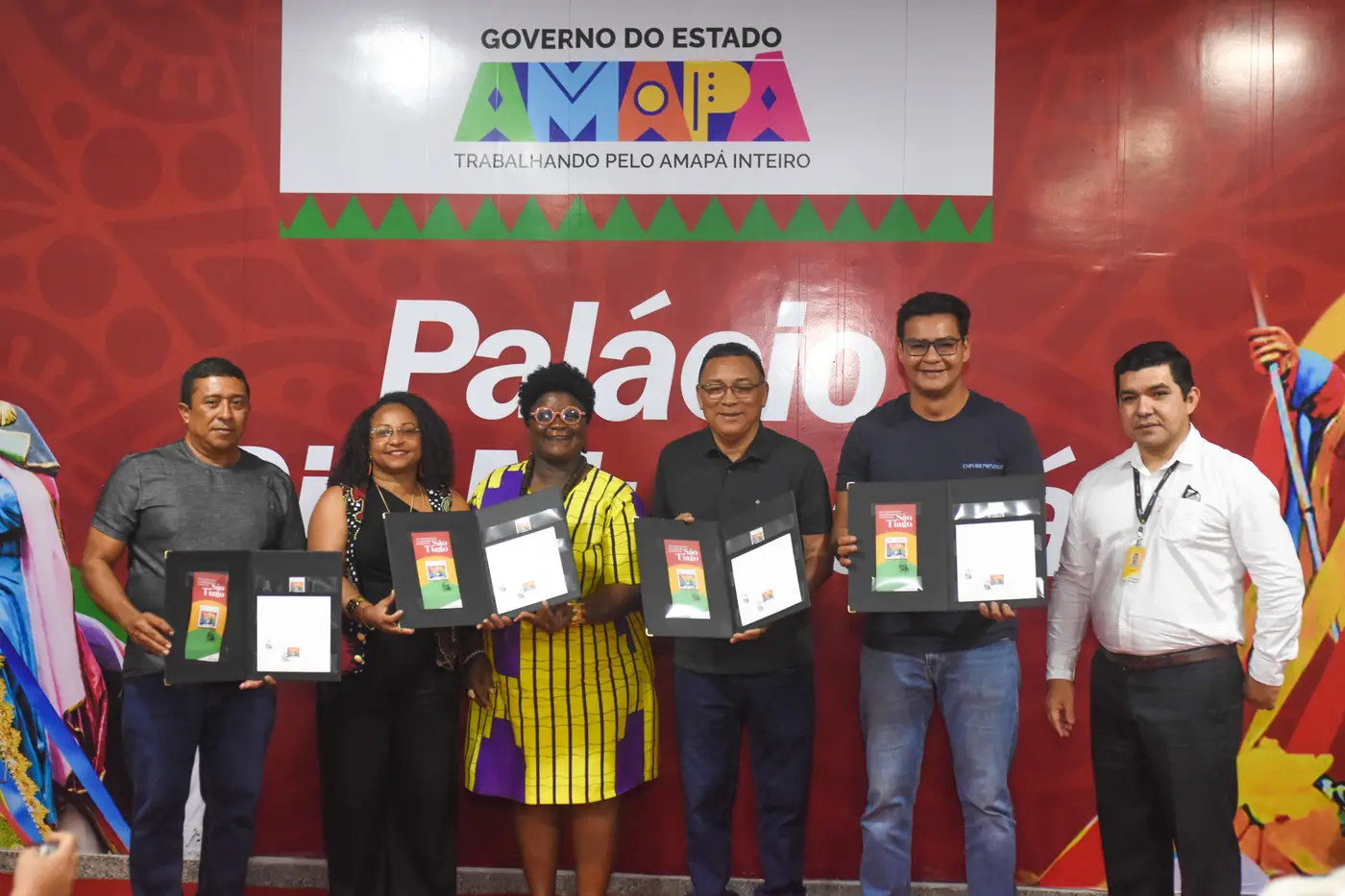 Lançamento oficial do selo e carimbo comemorativo marca um importante reconhecimento histórico e cultural da Festa de São Tiago