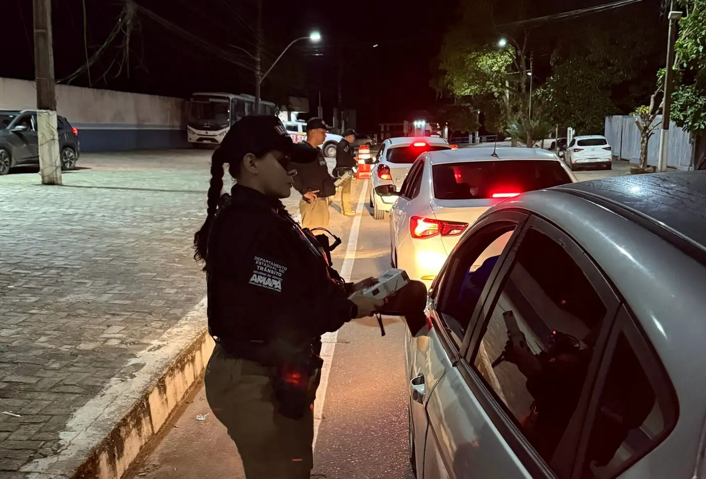 Durante as fiscalizações, 20 motoristas foram flagrados dirigindo após o consumo de bebida alcoólica