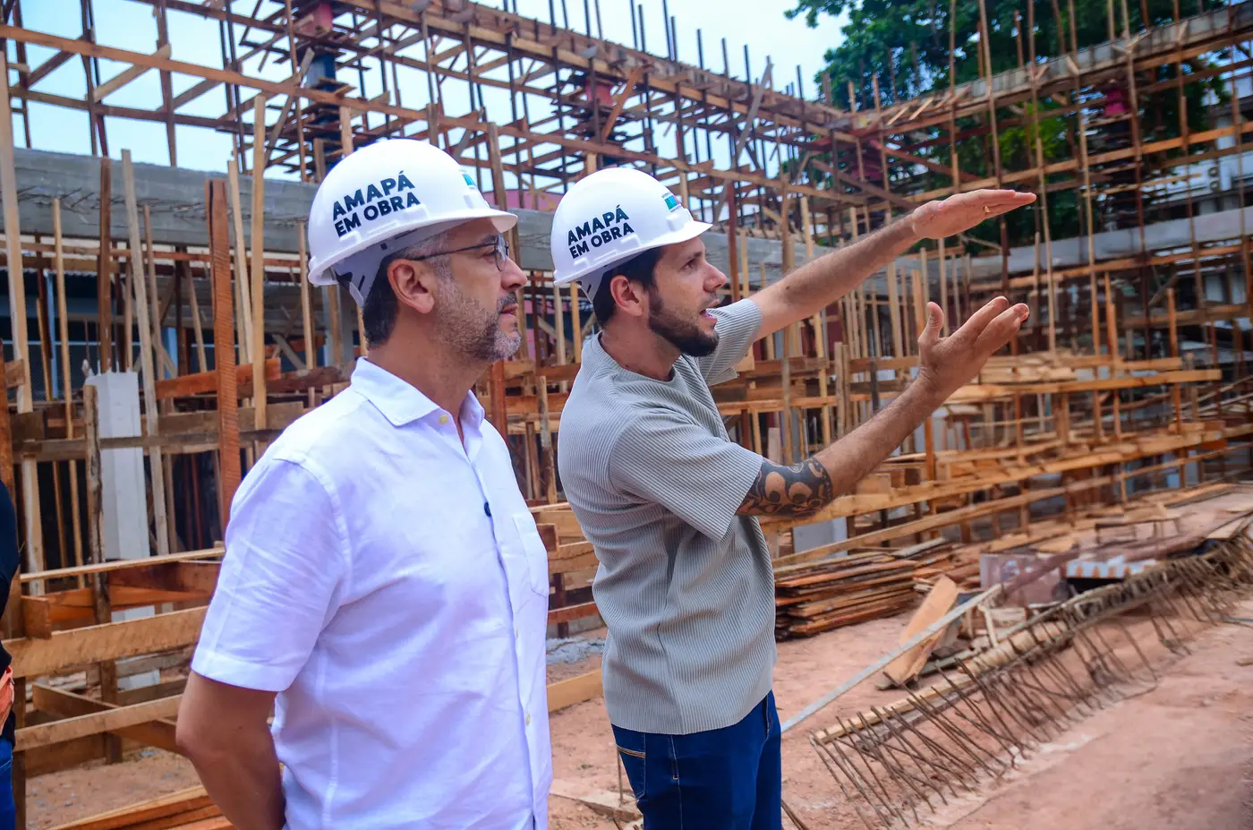 Governador Clécio Luís vistoria avanço da reconstrução do Ginásio Paulo Conrado, em Macapá
