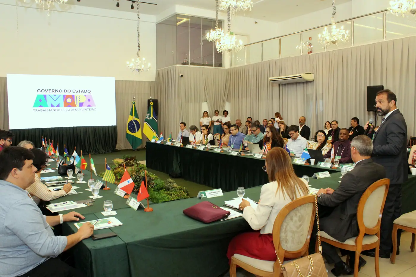 O fórum reúne representantes de todos os estados brasileiros para fortalecer adimplência com a União