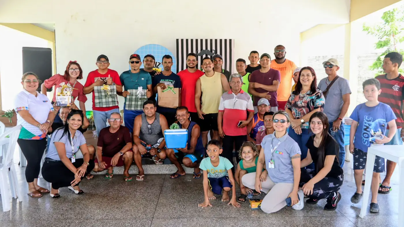 ″Meu Pai é Show″ do Governo do Estado foi realizada na tarde deste sábado,16, no centrinho do Residencial Vila dos Oliveiras