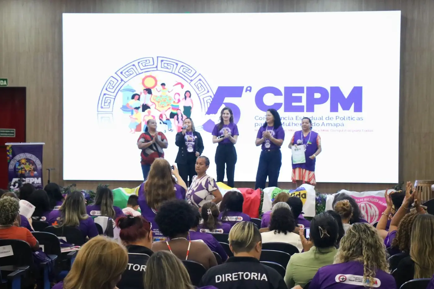 Palestras e debates marcam 2º dia da 5ª Conferência de políticas para Mulheres do Amapá