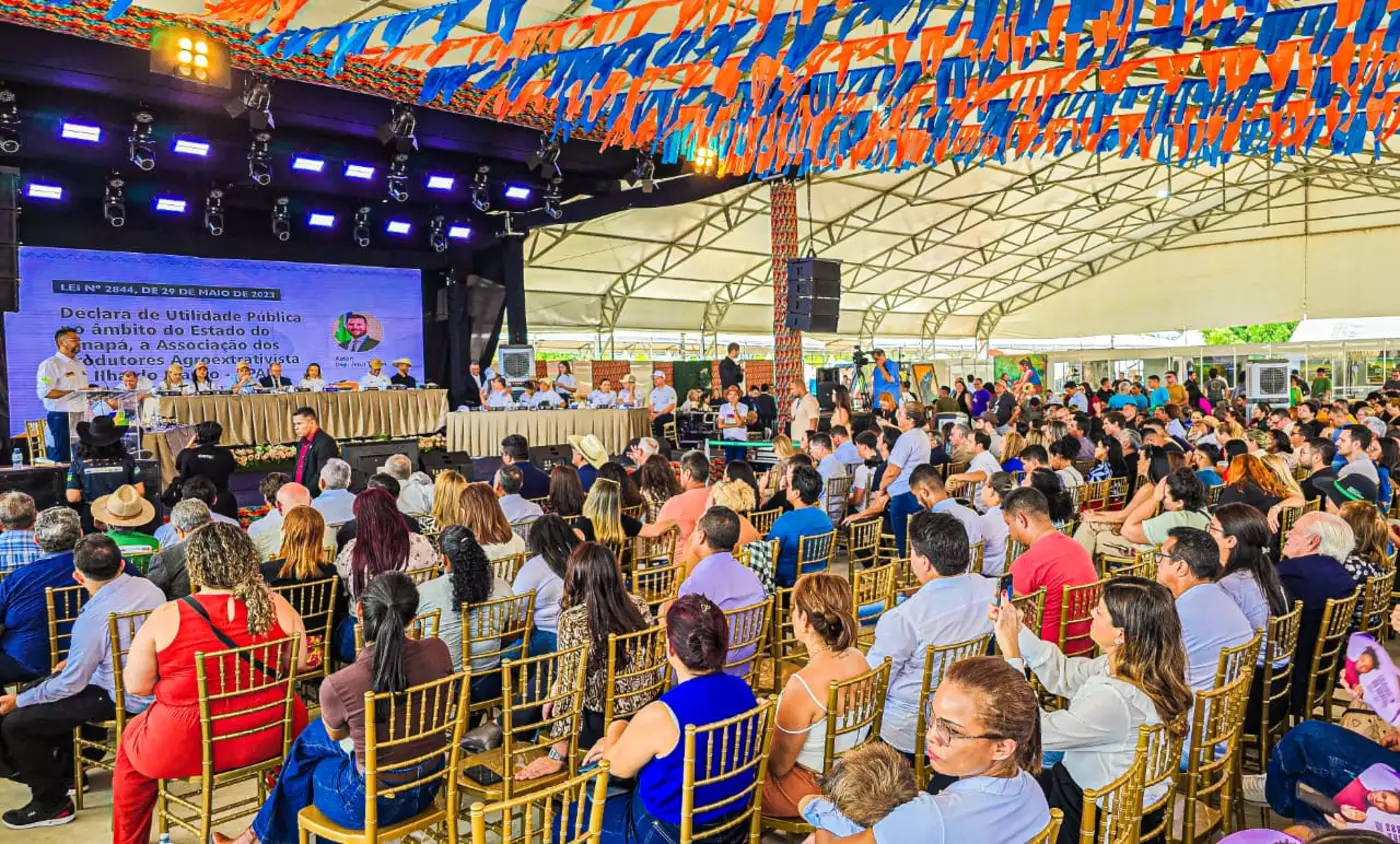 Assembleia Legislativa do Amapá realizou sessão especial pela primeira vez em uma Expofeira