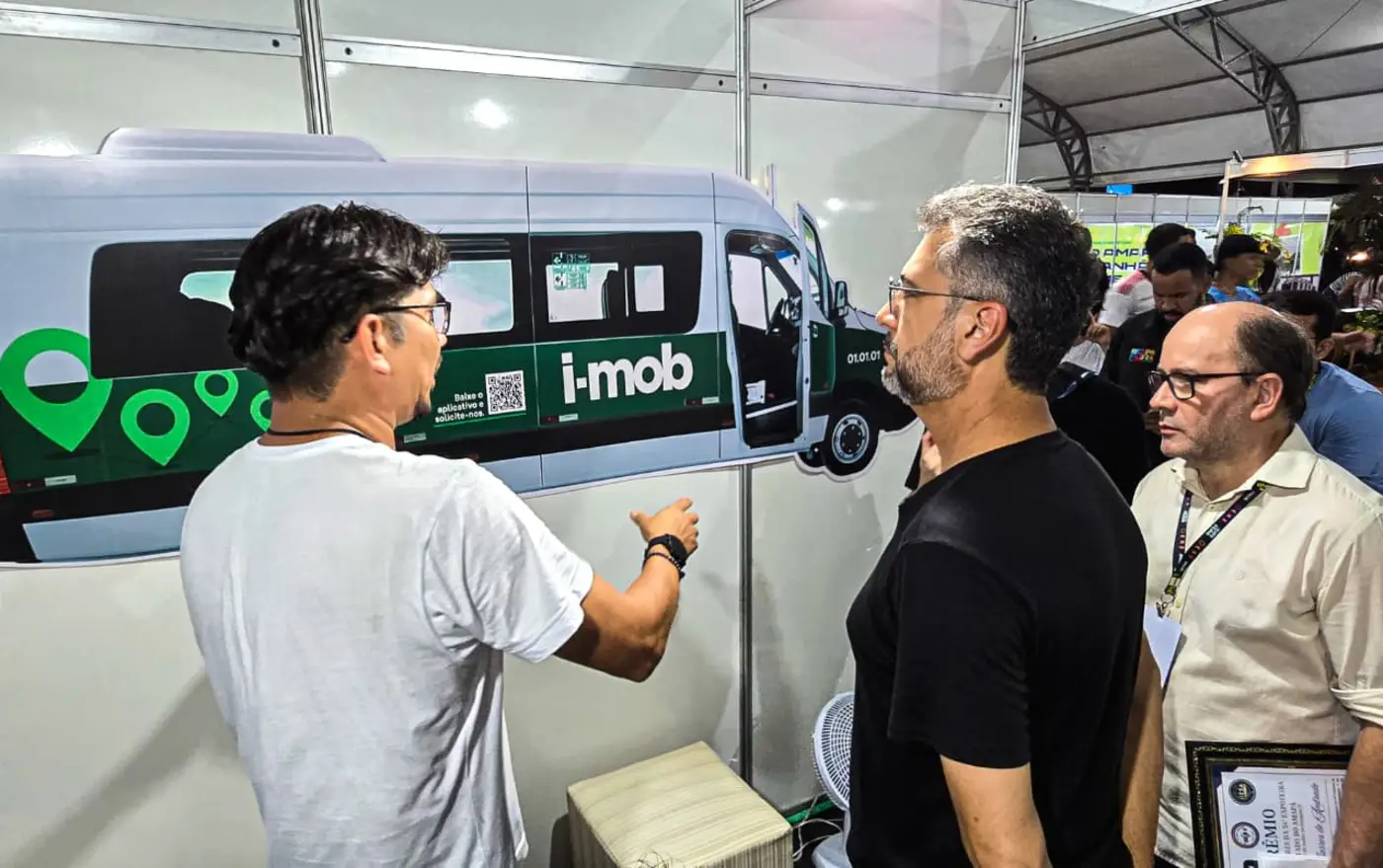 Governador Clécio Luís percorre os estandes do Pavilhão da Inovação, conhecendo produtos, serviços e pesquisas