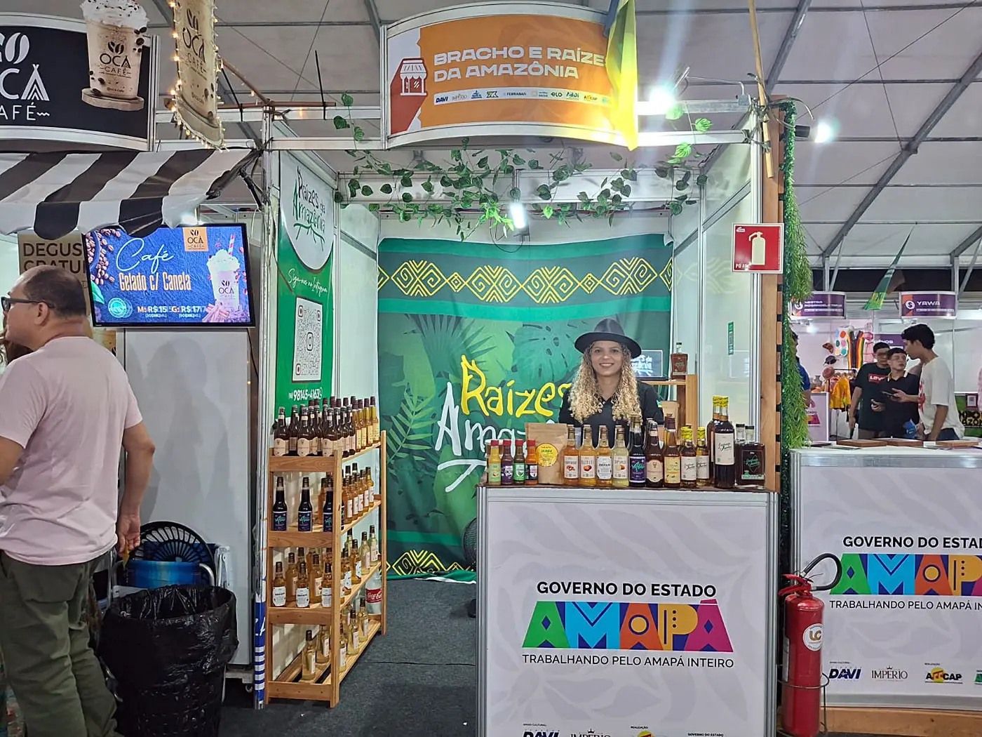 Estande ’Raízes Amazônica’ dentro do pavilhão da Expoamazonia, no Parque de Exposições da Fazendinha