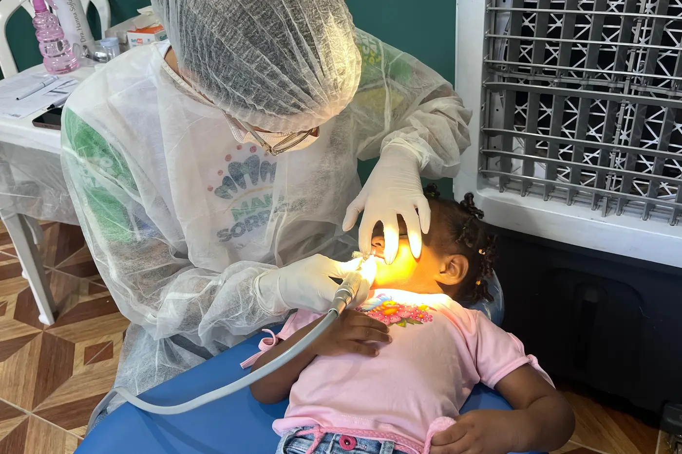 Mais Sorriso iniciou os atendimentos na comunidade do Pirativa levando serviços de saúde e cidadania