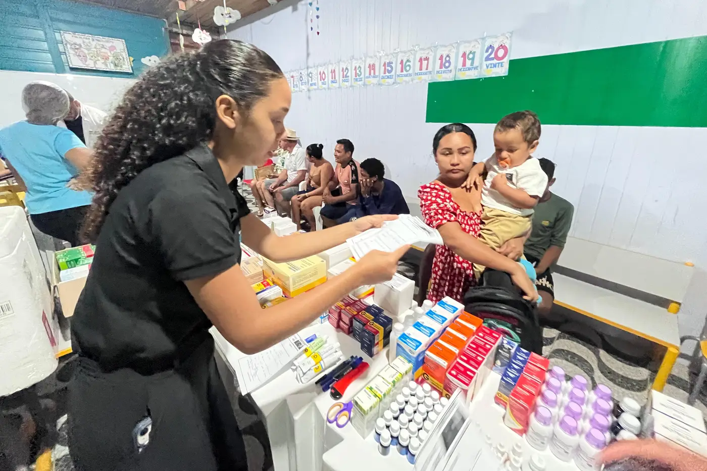 Assistência farmacêutica chamou a atenção dos moradores durante ação do Mais Sorriso