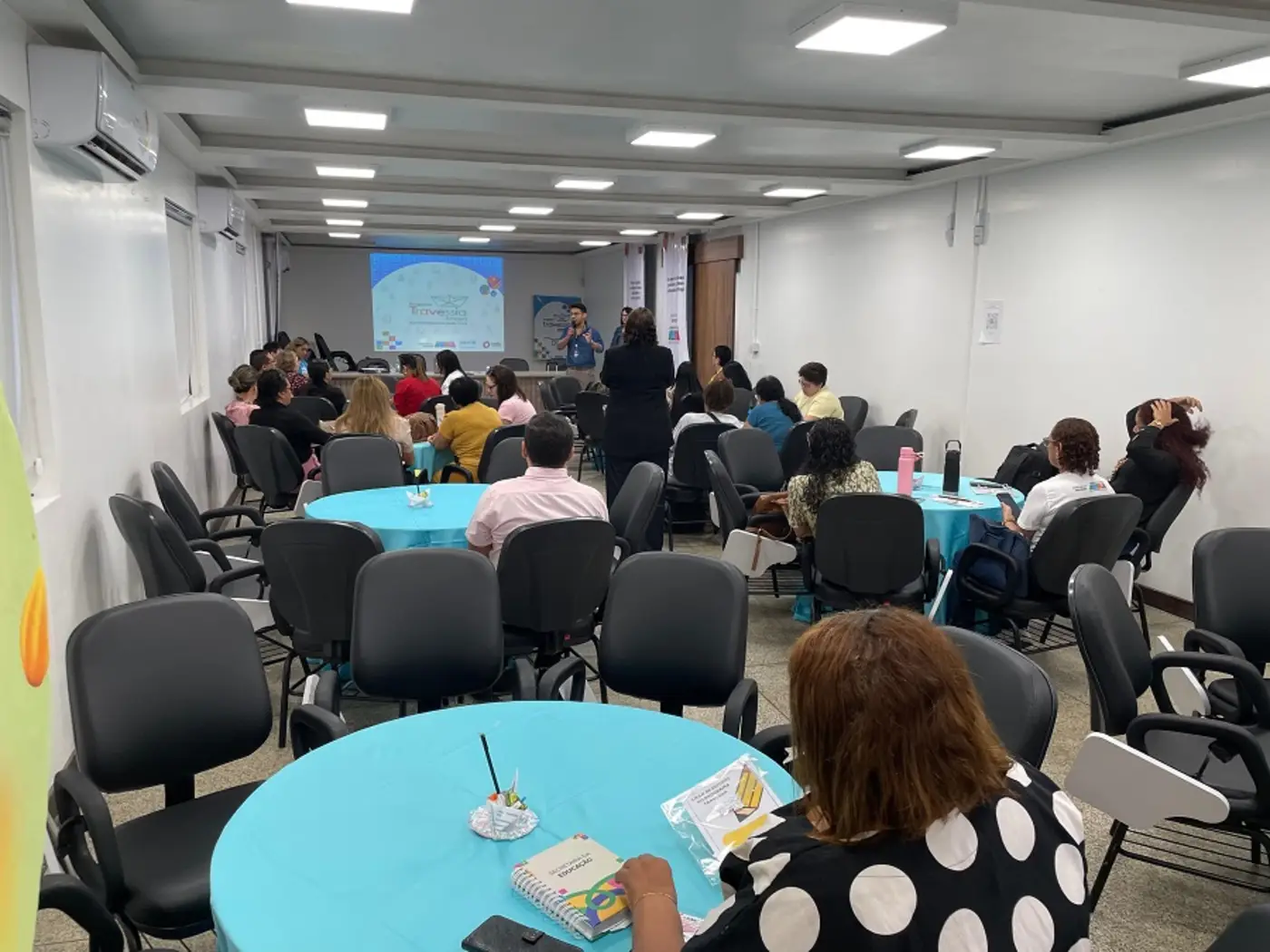 Formação do Programa Travessia segue até esta sexta-feira, 26